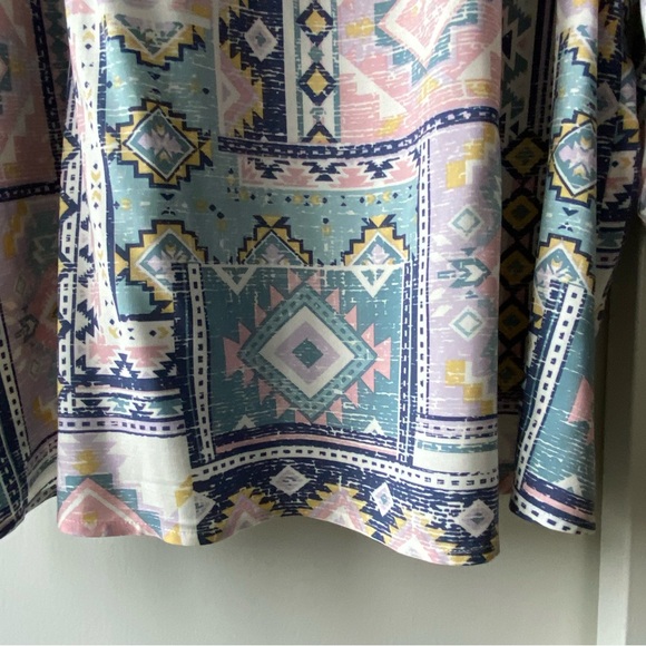 Canyon Retreat Shirt Size 2XL Blouse Aztec southwest tie front Relaxed Fit top - Picture 11 of 16